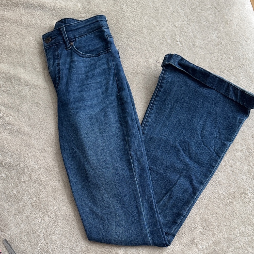 Classic Blue Women's Jeans